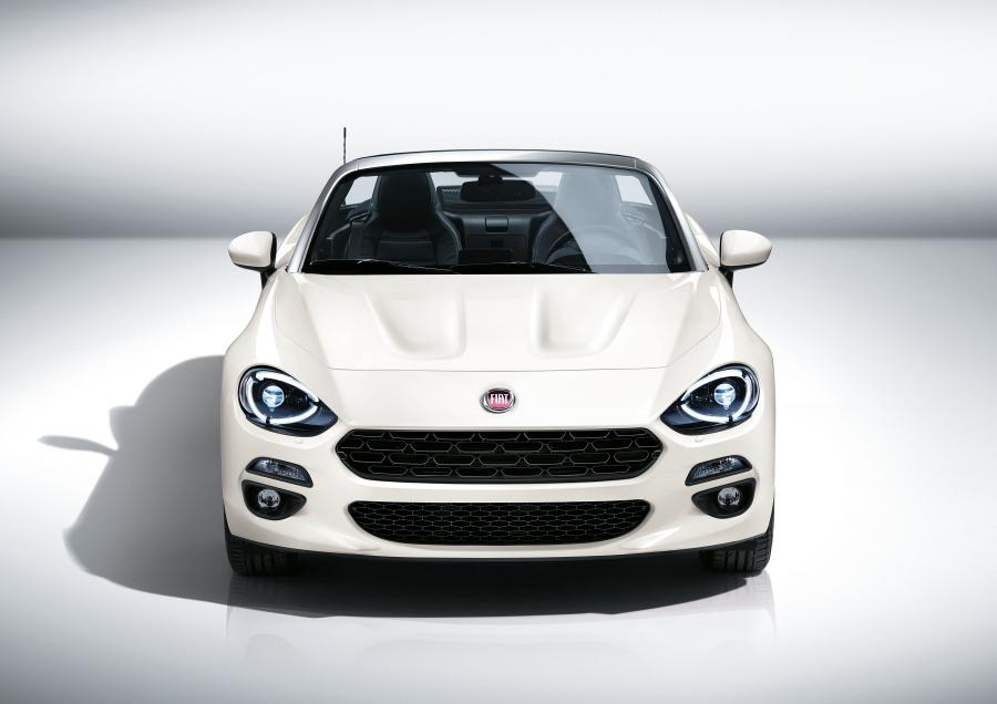  Fiat 124 Spider 2016 года  (фото 14 из 75)